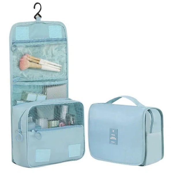 trousse de toilette bleue avion femme