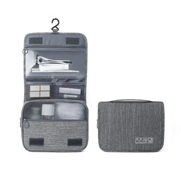trousse de toilette grise à suspendre homme