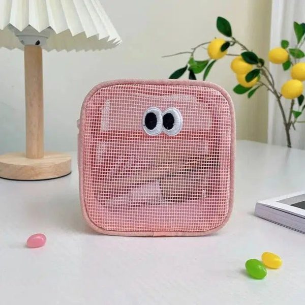 trousse de toilette rose bébé