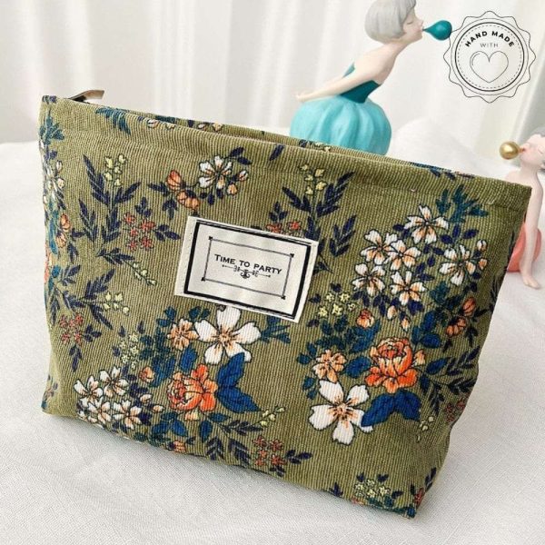 trousse de toilette kaki
